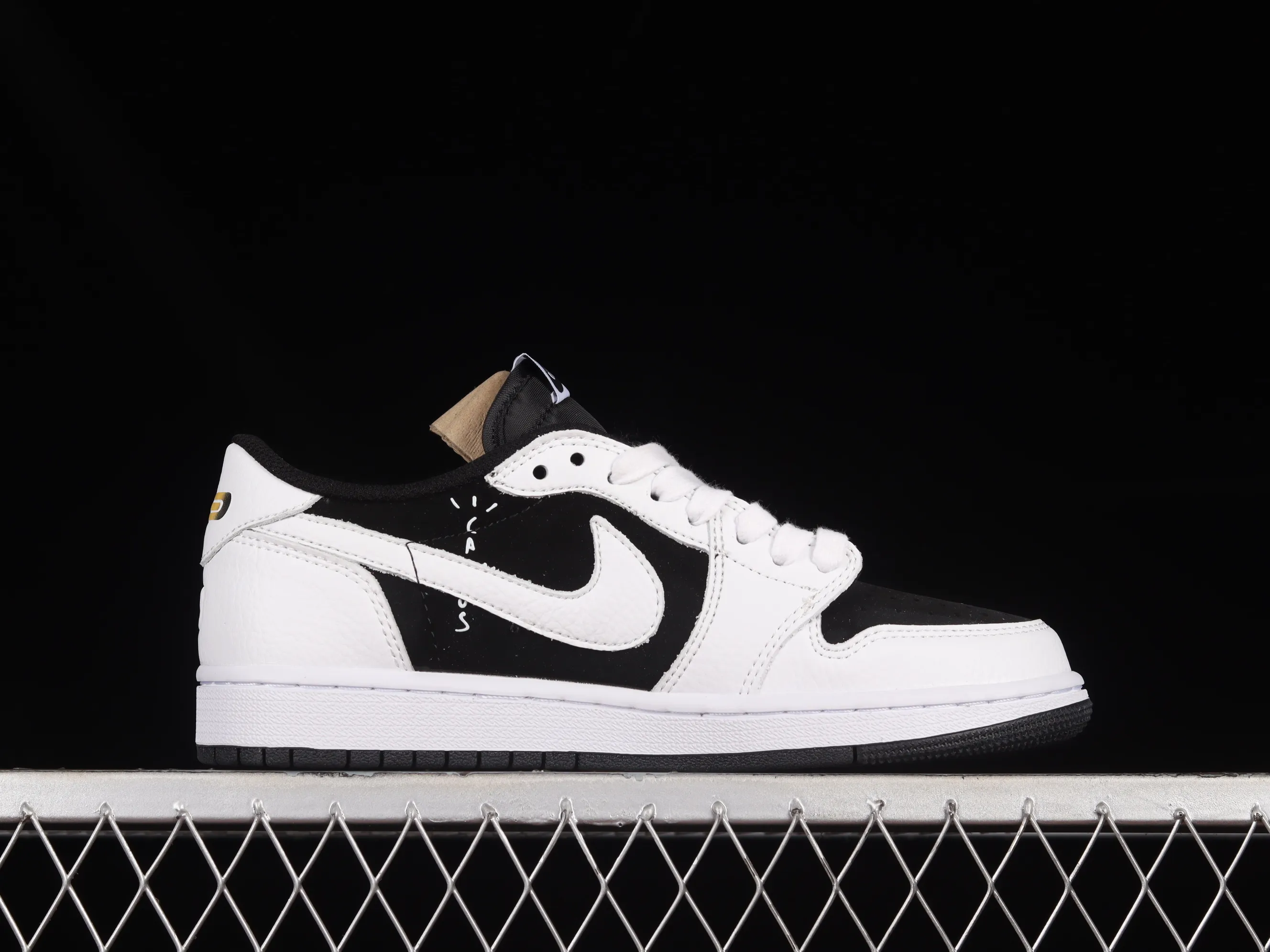 All categories Air Jordan Jordan series basketball shoes Air Jordan 1 Low Travis Scott x Air Jordan 1 Low OG AJ1 Joe 1 black and white panda reverse inverted hook joint casual sports basketball shoes DM7866-101